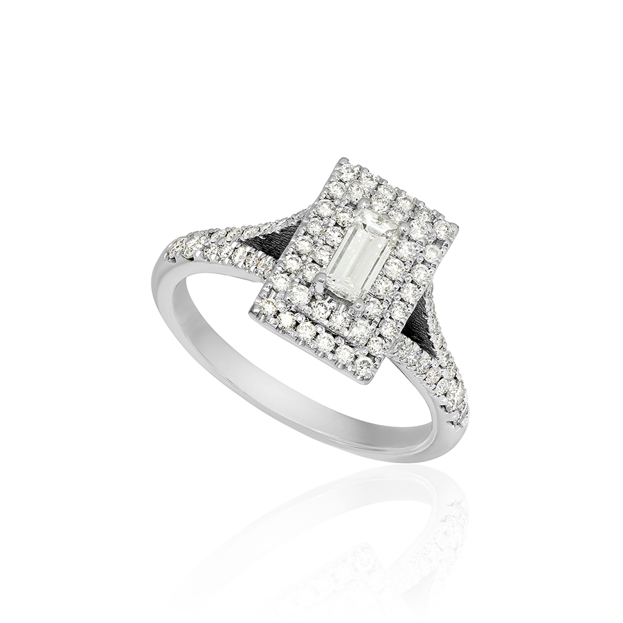 Goldstoff Designs Baguette ring